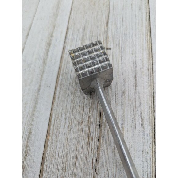 Aluminum #4 Meat Tenderizer Double Textured Sides 8" Taiwan - Picture 4 of 6